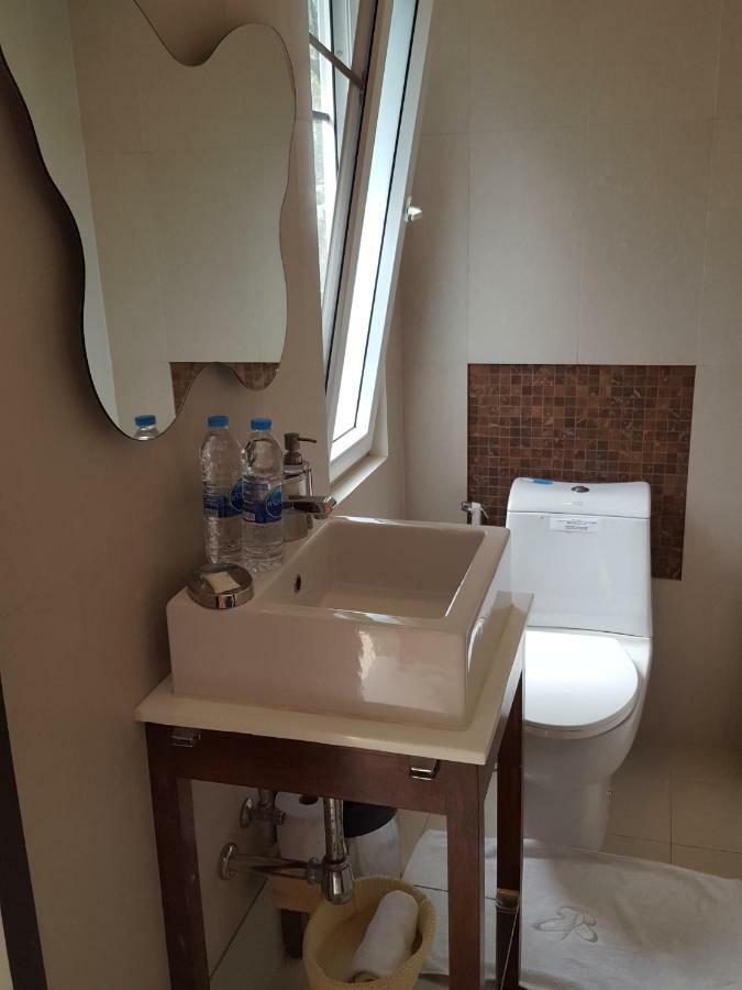 Karon Beach Apartment Sea View Eksteriør bilde